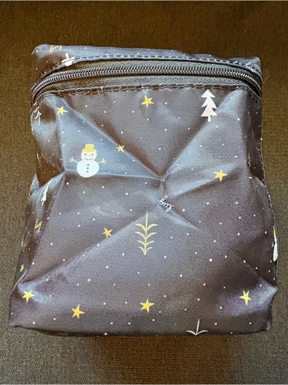 Lug Box Top Cosmetic Case Bag – Snowman Trees (Black Gold White Holiday Winter) - Picture 6 of 16